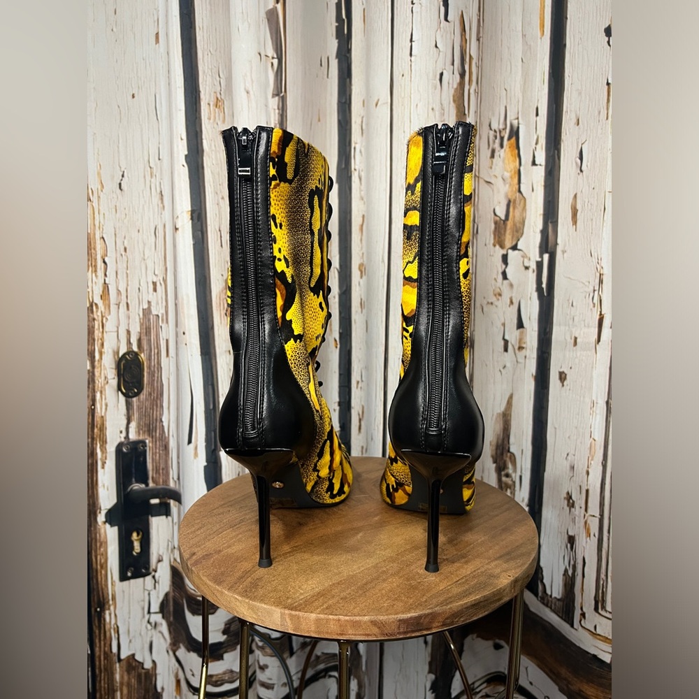 Vibrant Yellow and Black Lace-Up Heeled Boots - Picture 3 of 6